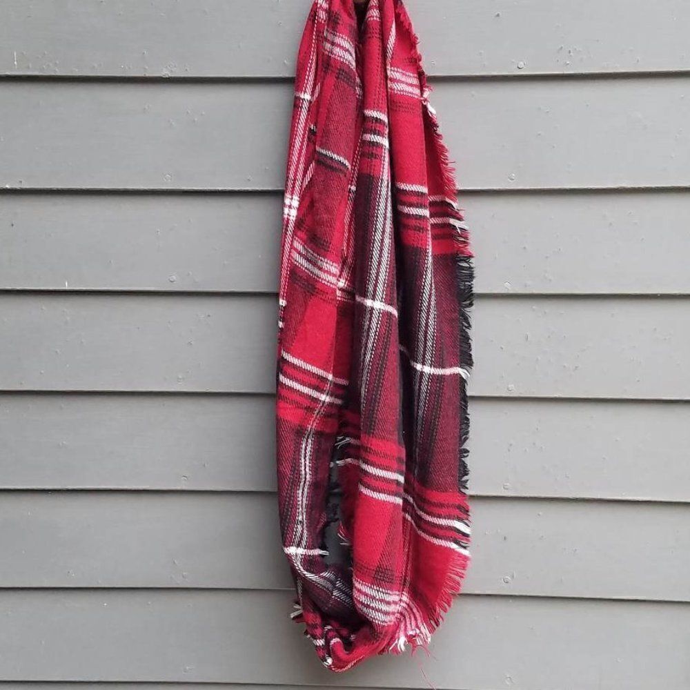 Red White Black Plaid Infinity Scarf 18" x 34"